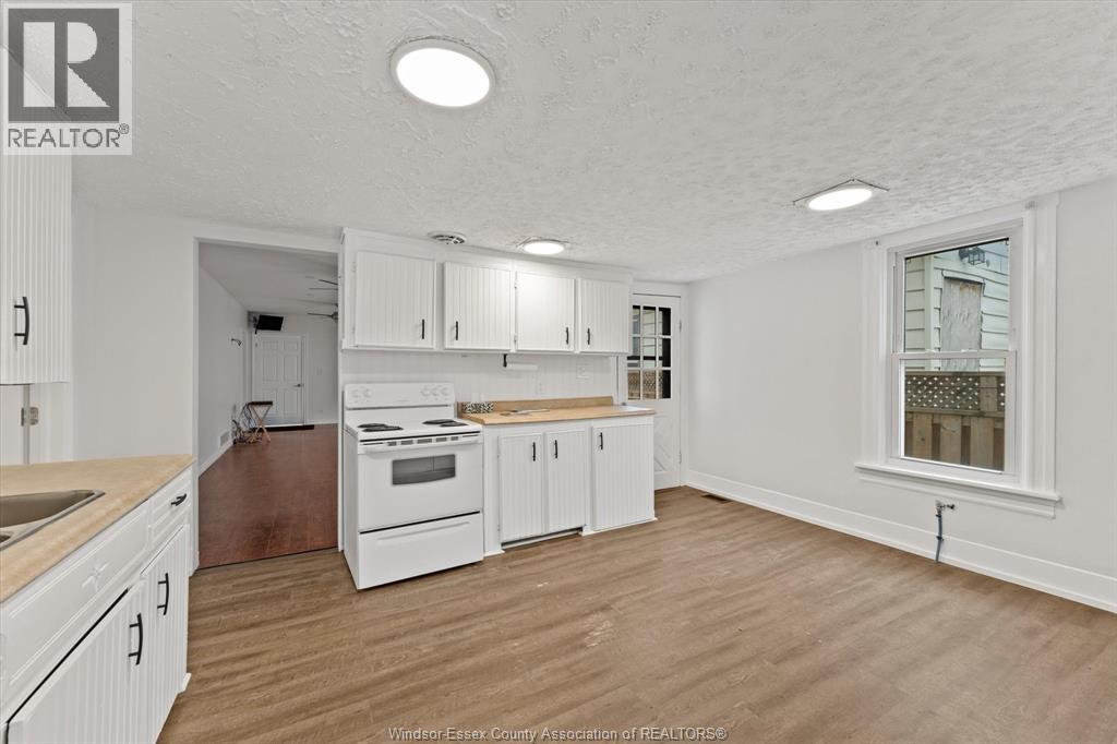 414 PARENT AVENUE - 16