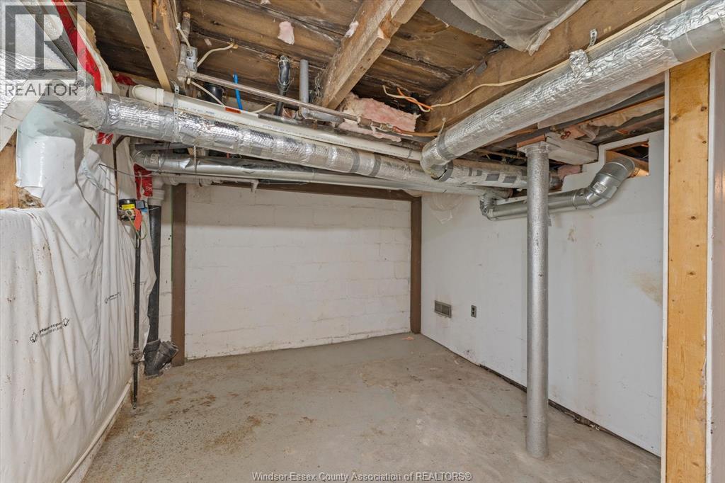 414 PARENT AVENUE - 21