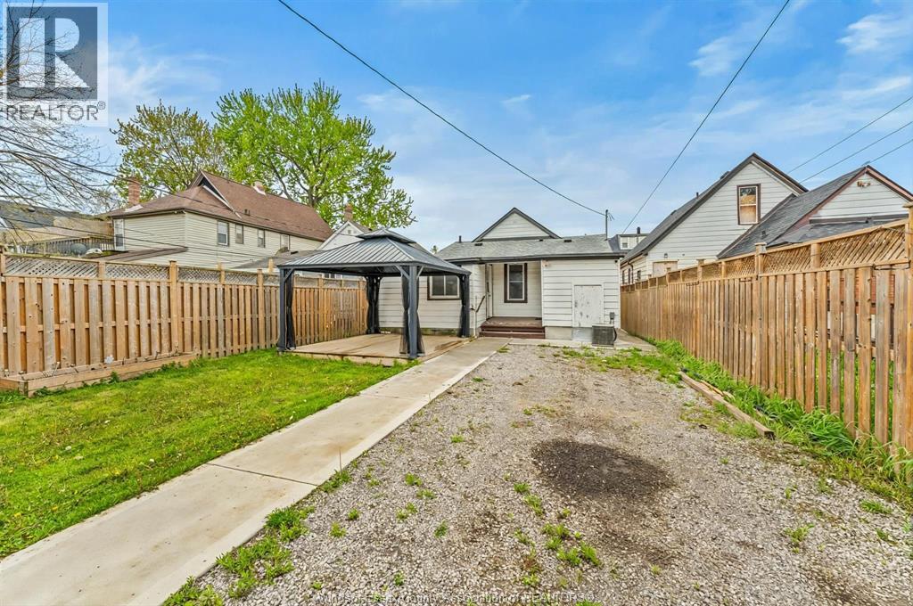 414 PARENT AVENUE - 25