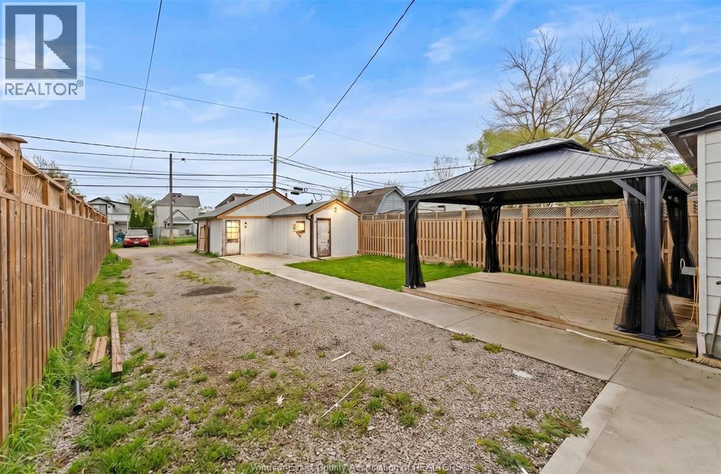 414 PARENT AVENUE - 26