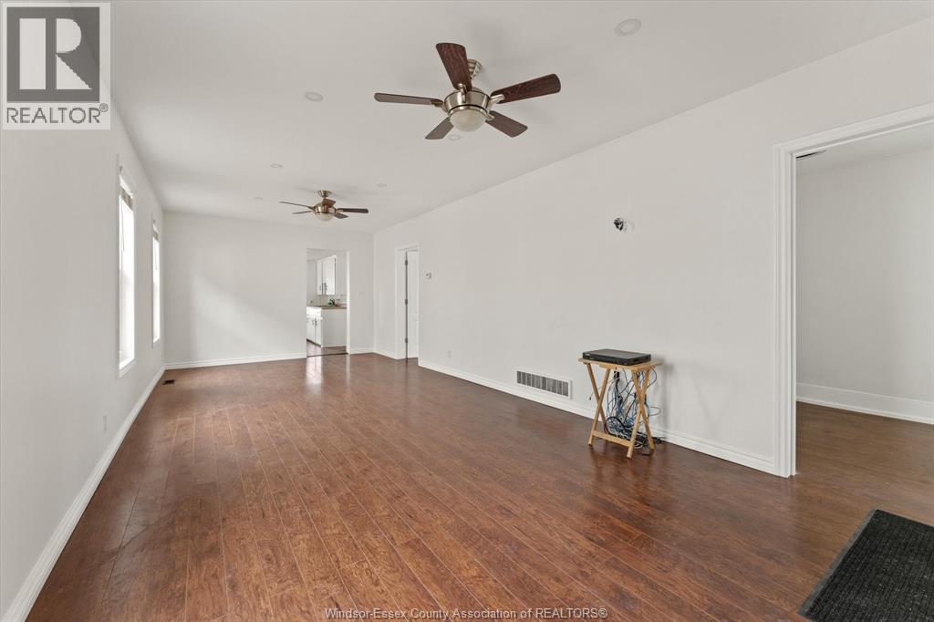 414 PARENT AVENUE - 6