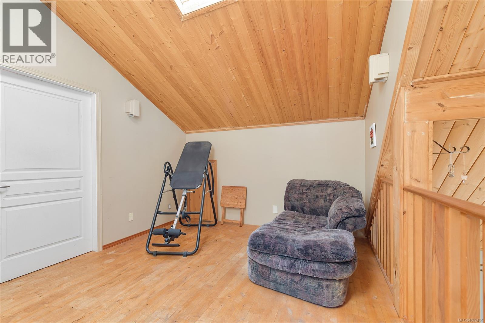 412 Wood Dale Dr - 22