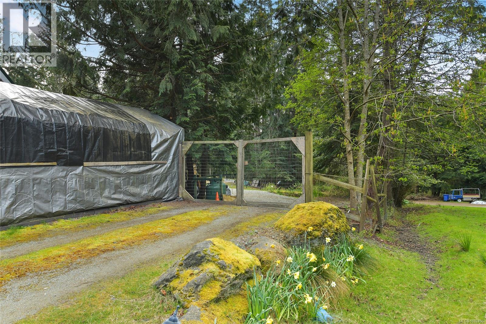 412 Wood Dale Dr - 56