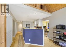 Family room - 412 Wood Dale Dr, Mayne Island, BC V0N2J2 Photo 11