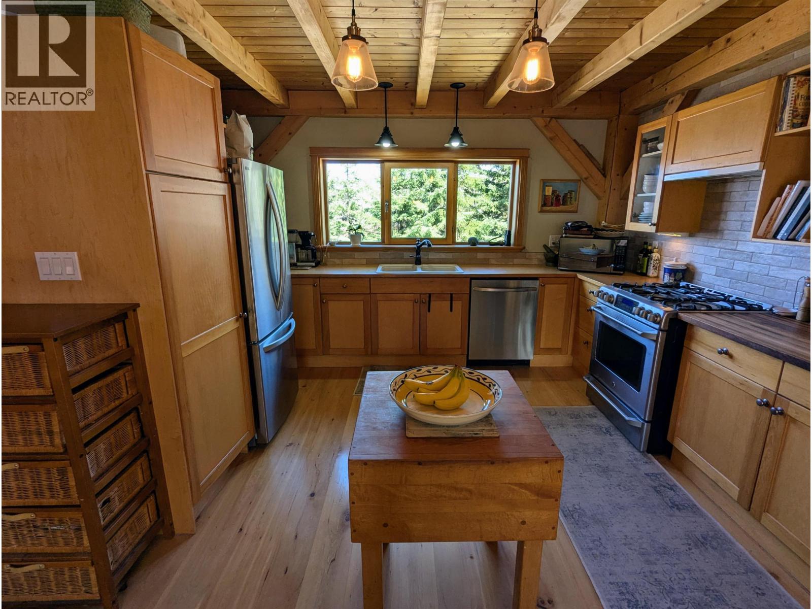 8839 BLUFF Road, Telkwa