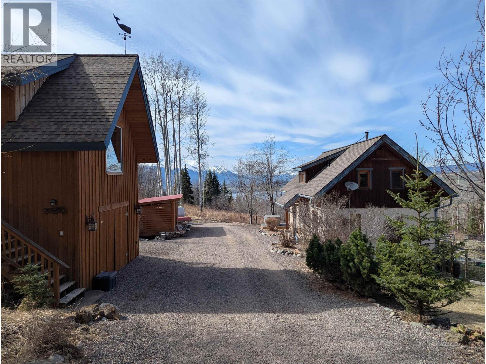 8839 BLUFF ROAD - 3