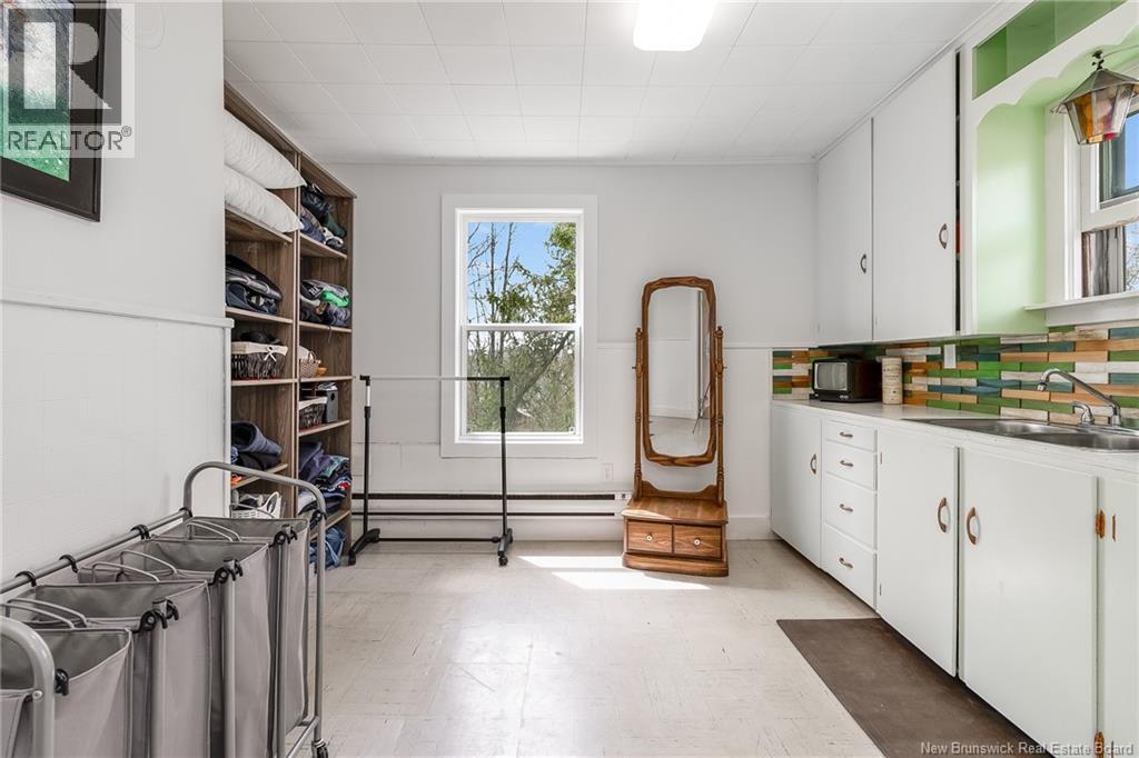 180 Preston Drive - 28