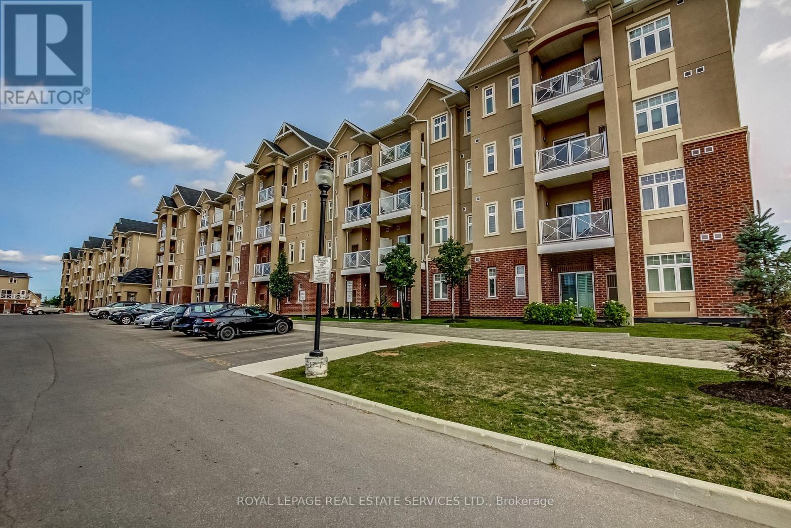 #211 1360 COSTIGAN ROAD - 20