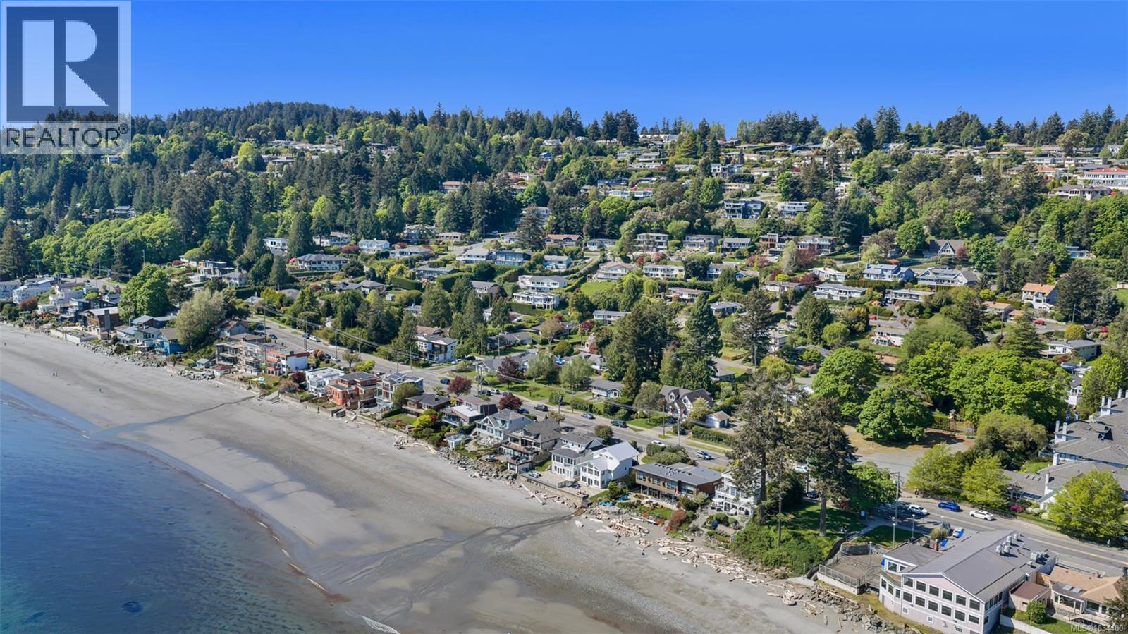  989 Abbey Road, Saanich