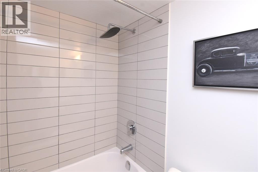 1117 COOKE Boulevard Unit# A410, Burlington, Ontario, L7T0C6 — Photo 13