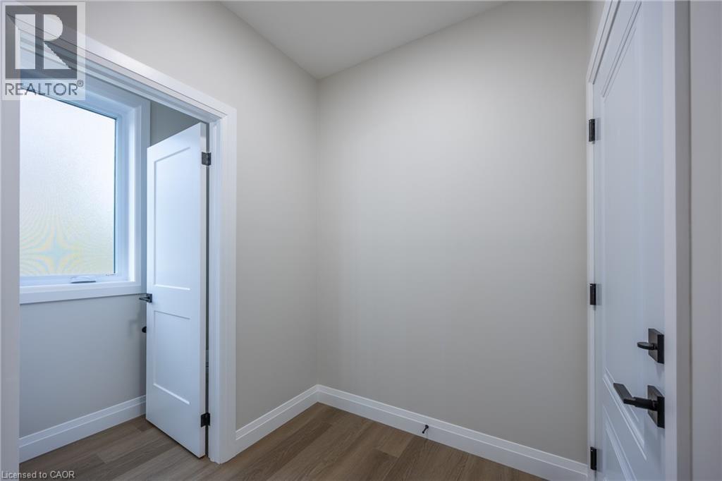 3 MAPLE Avenue, Port Dover, Ontario, N0A1N6 — Photo 11