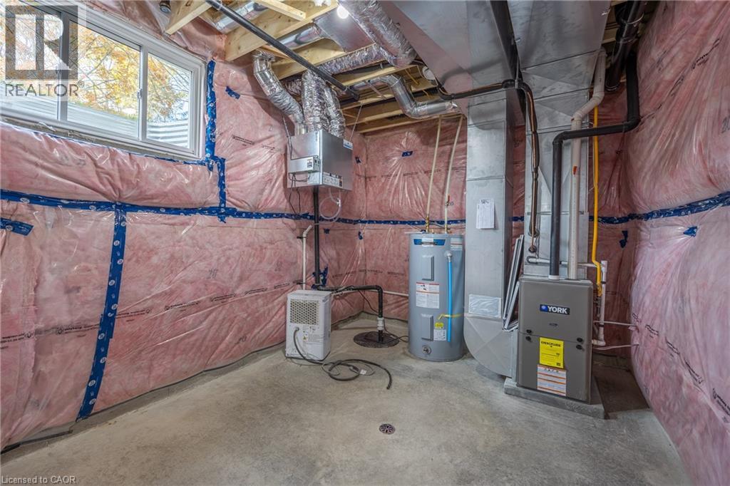 3 MAPLE Avenue, Port Dover, Ontario, N0A1N6 — Photo 27