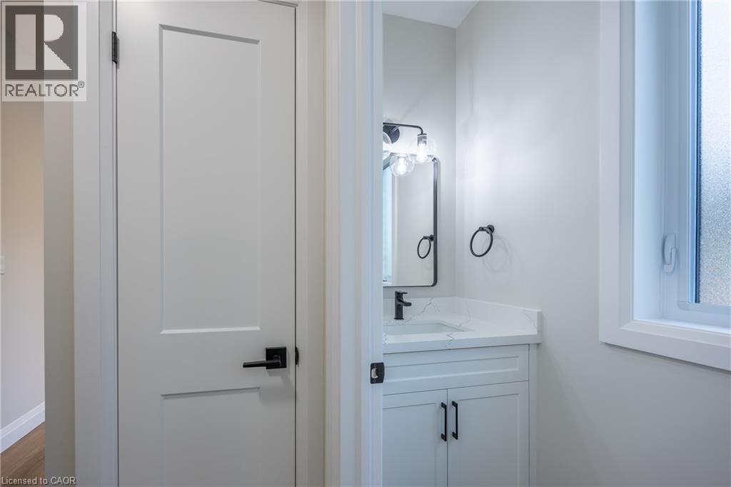 3 MAPLE Avenue, Port Dover, Ontario, N0A1N6 — Photo 12