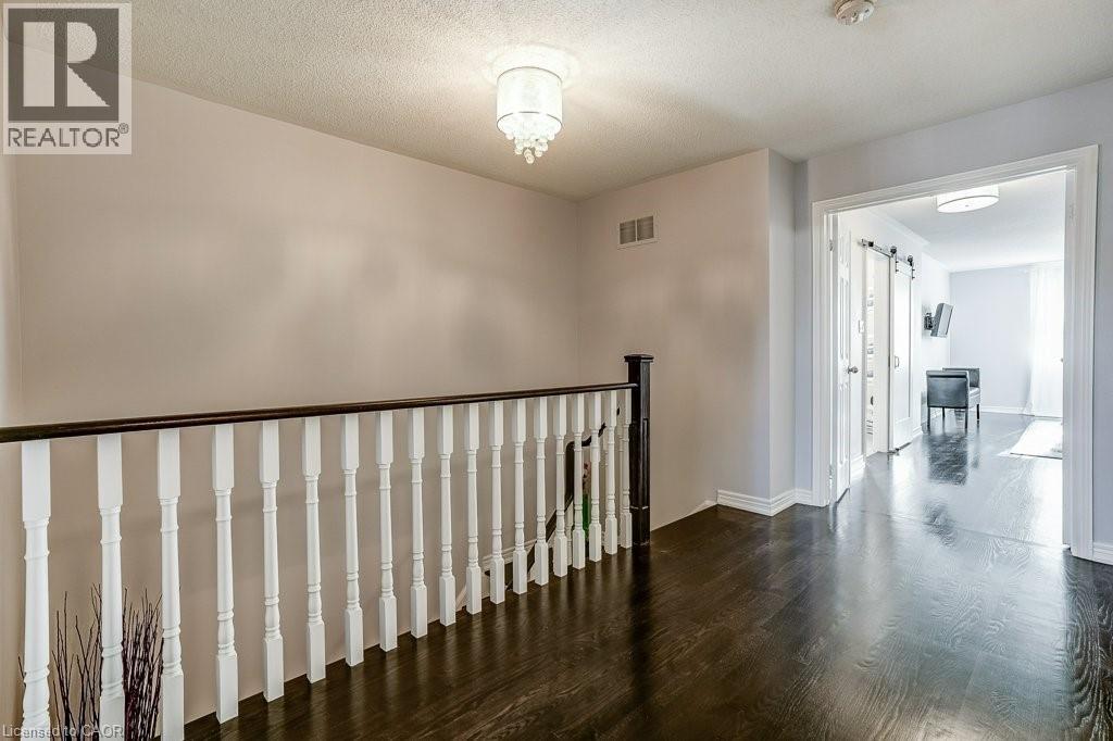 32 CRESTBANK Court, Vaughan, Ontario, L6A0B2 — Photo 22
