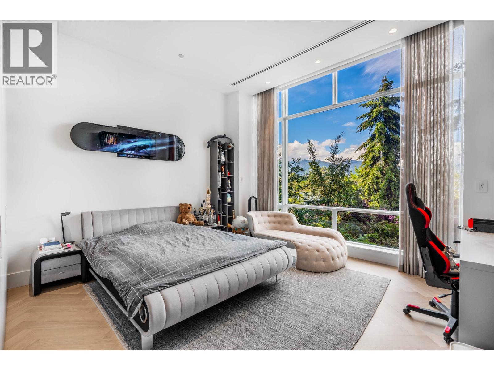 107 323 JERVIS STREET, Vancouver