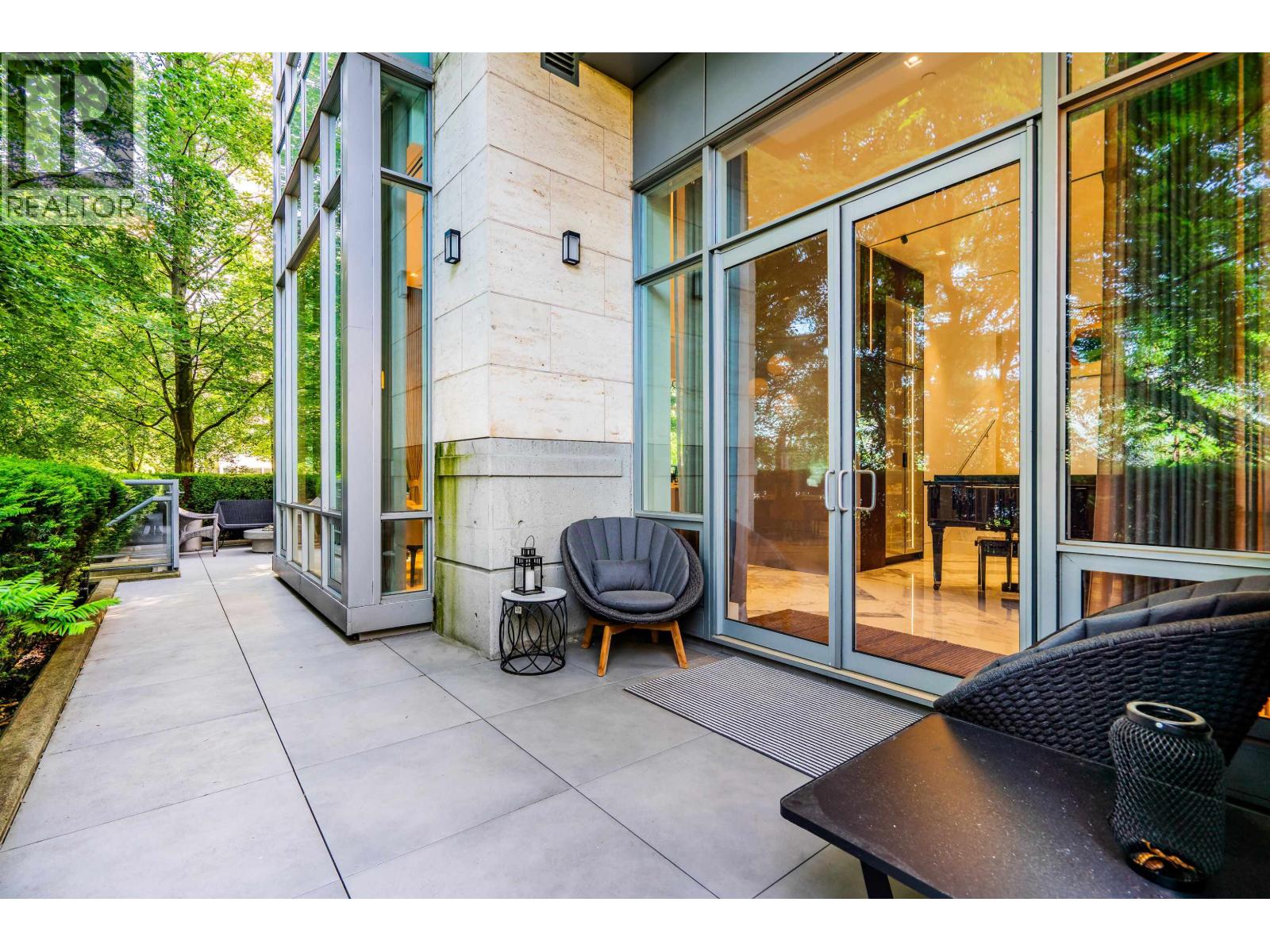 107 323 JERVIS STREET, Vancouver