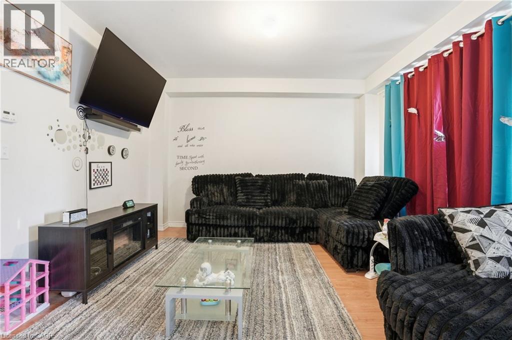 125 TUMBLEWOOD Place - 8