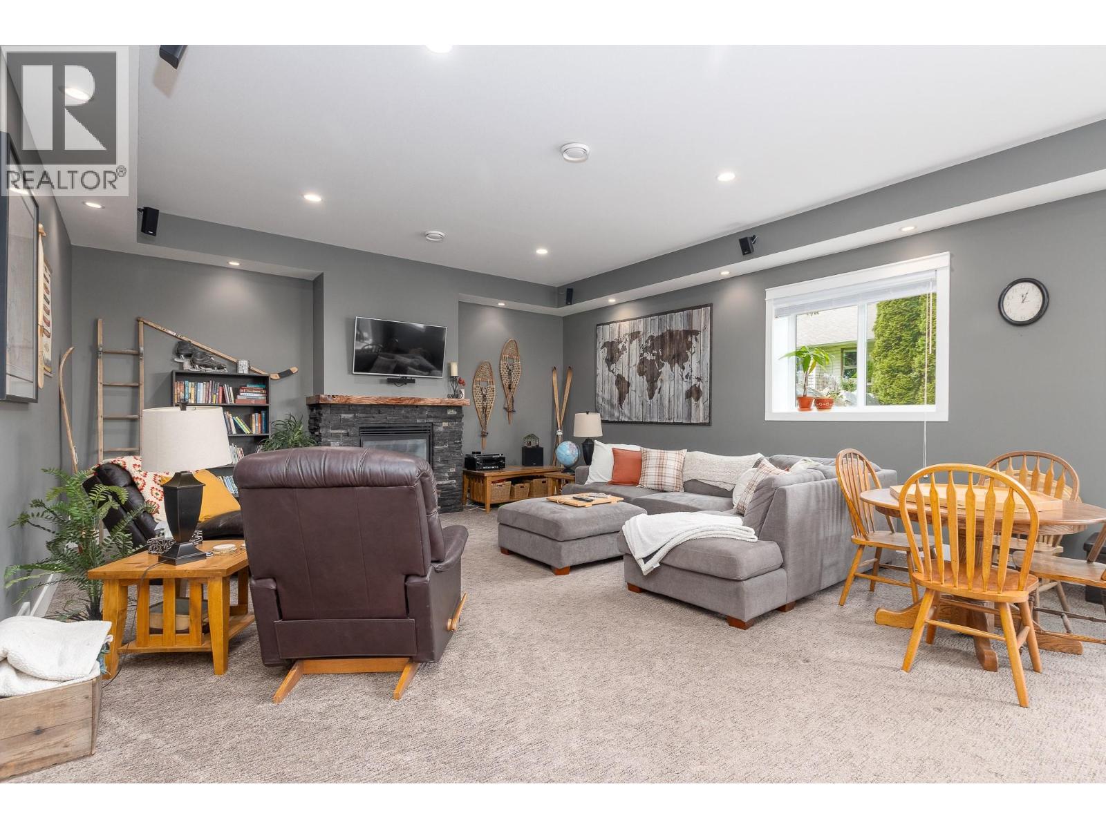  461 21 Street Southeast, Salmon Arm