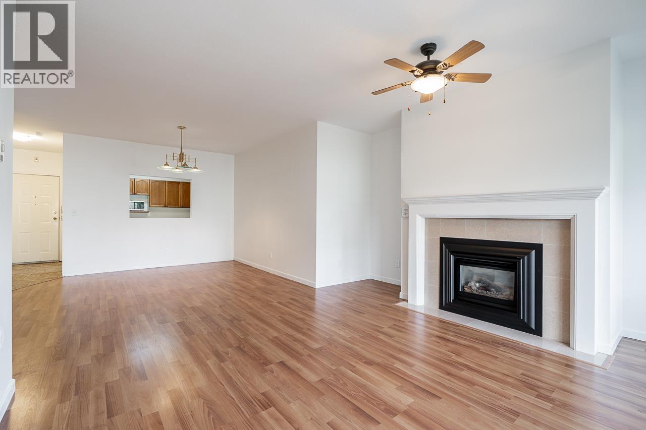 #208-4989 47 Avenue, Ladner