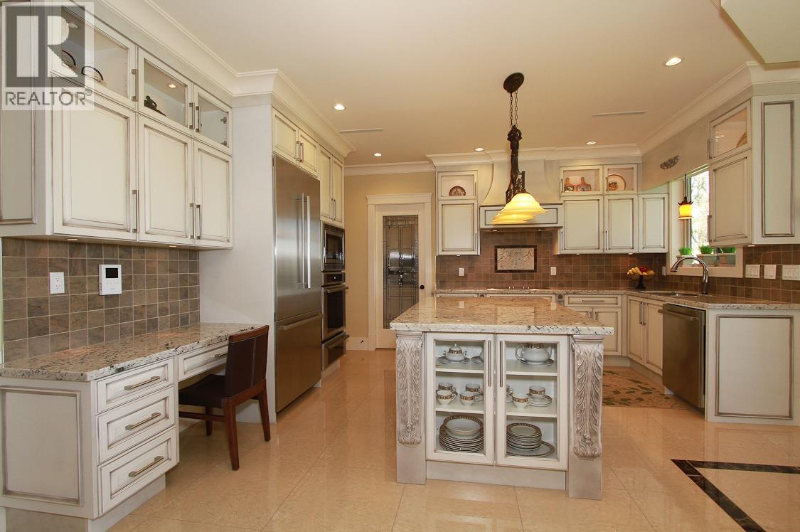5 Bed, 6 Bath House for Sale in Richmond – 10300 SPRINGMONT DRIVE, Richmond - Image 12