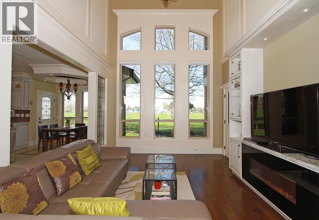 5 Bed, 6 Bath House for Sale in Richmond – 10300 SPRINGMONT DRIVE, Richmond - Image 10