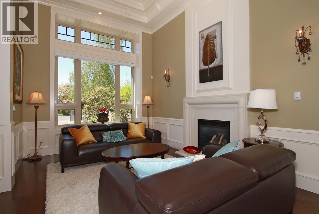 5 Bed, 6 Bath House for Sale in Richmond – 10300 SPRINGMONT DRIVE, Richmond - Image 11