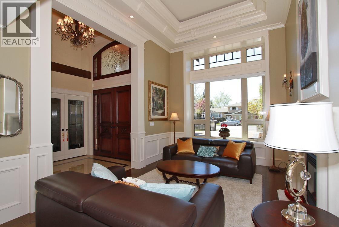 5 Bed, 6 Bath House for Sale in Richmond – 10300 SPRINGMONT DRIVE, Richmond - Image 5