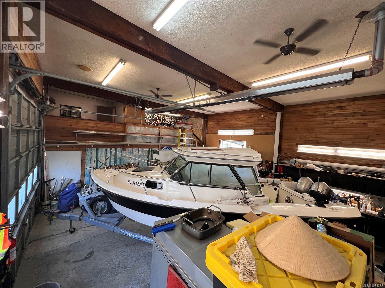 Garage/Shop