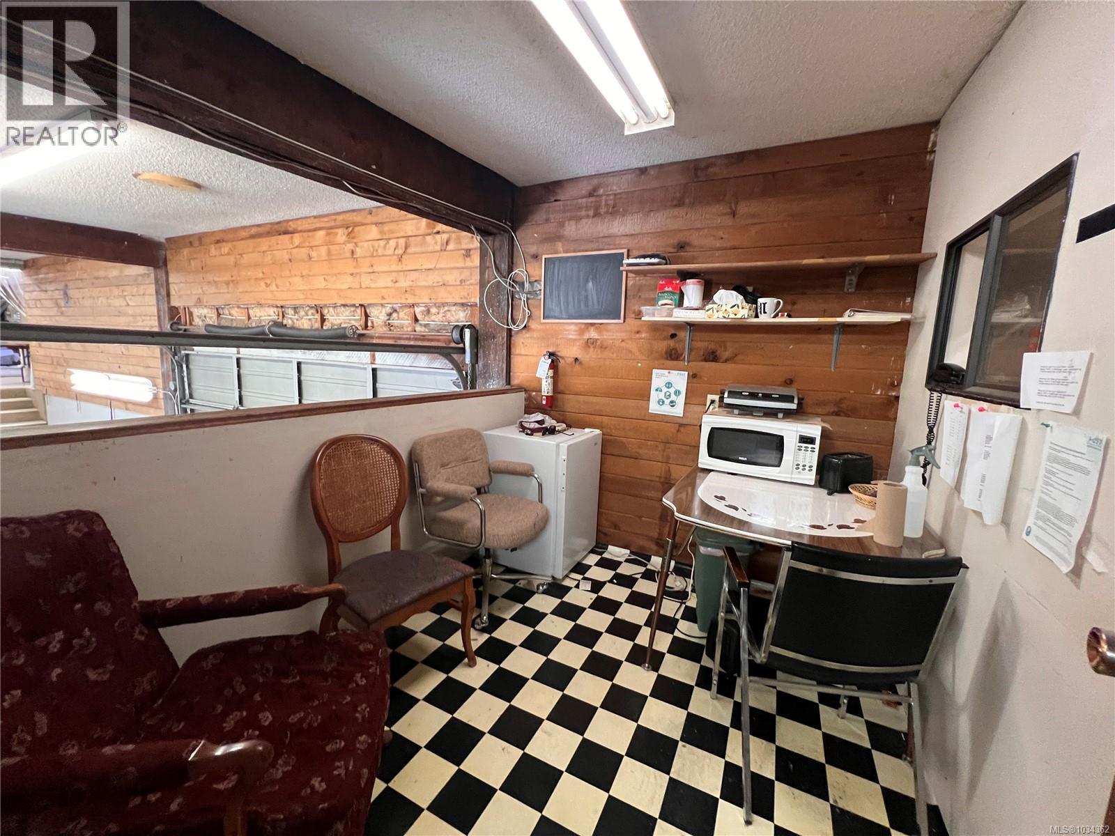 Lunch Room