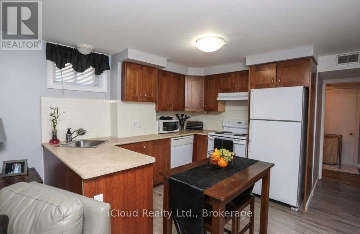 85 ELIZABETH STREET - 11