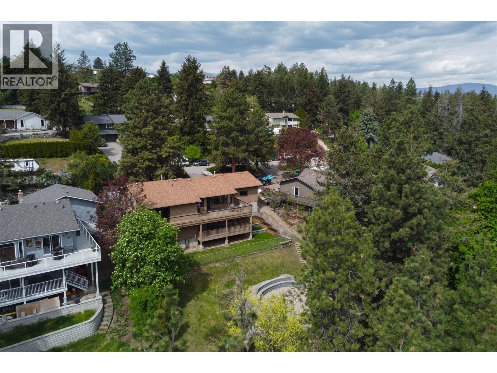 11075 Eva Road, Lake Country