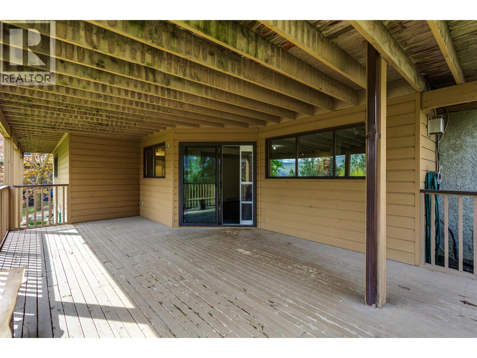 11075 Eva Road, Lake Country