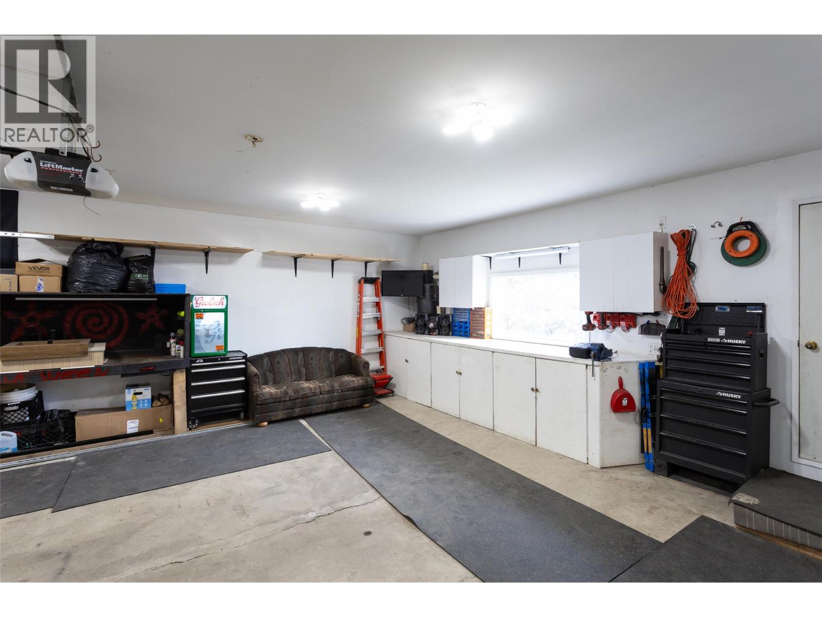 11075 Eva Road - 56