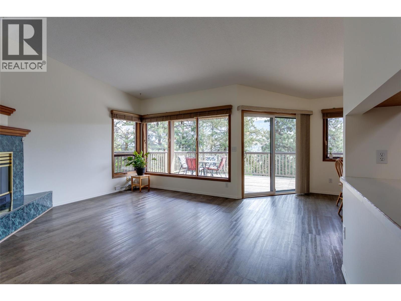 11075 Eva Road, Lake Country
