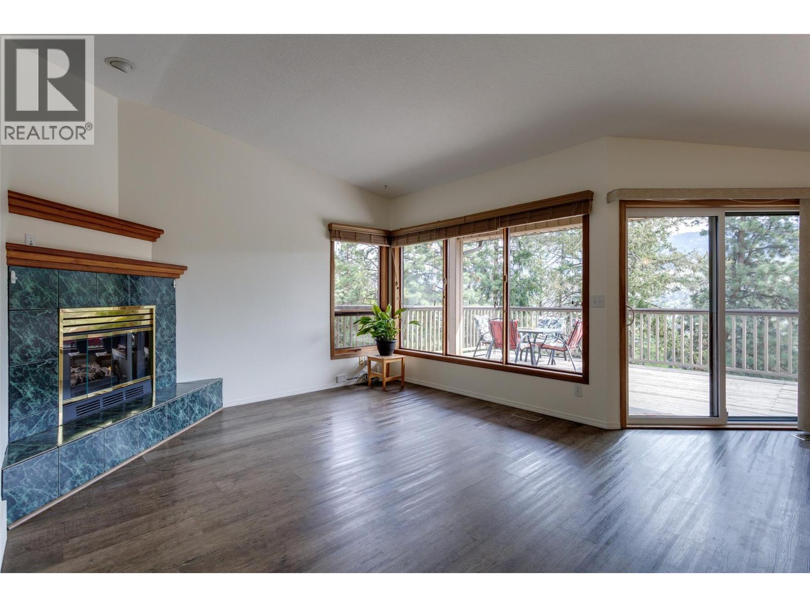 11075 Eva Road, Lake Country