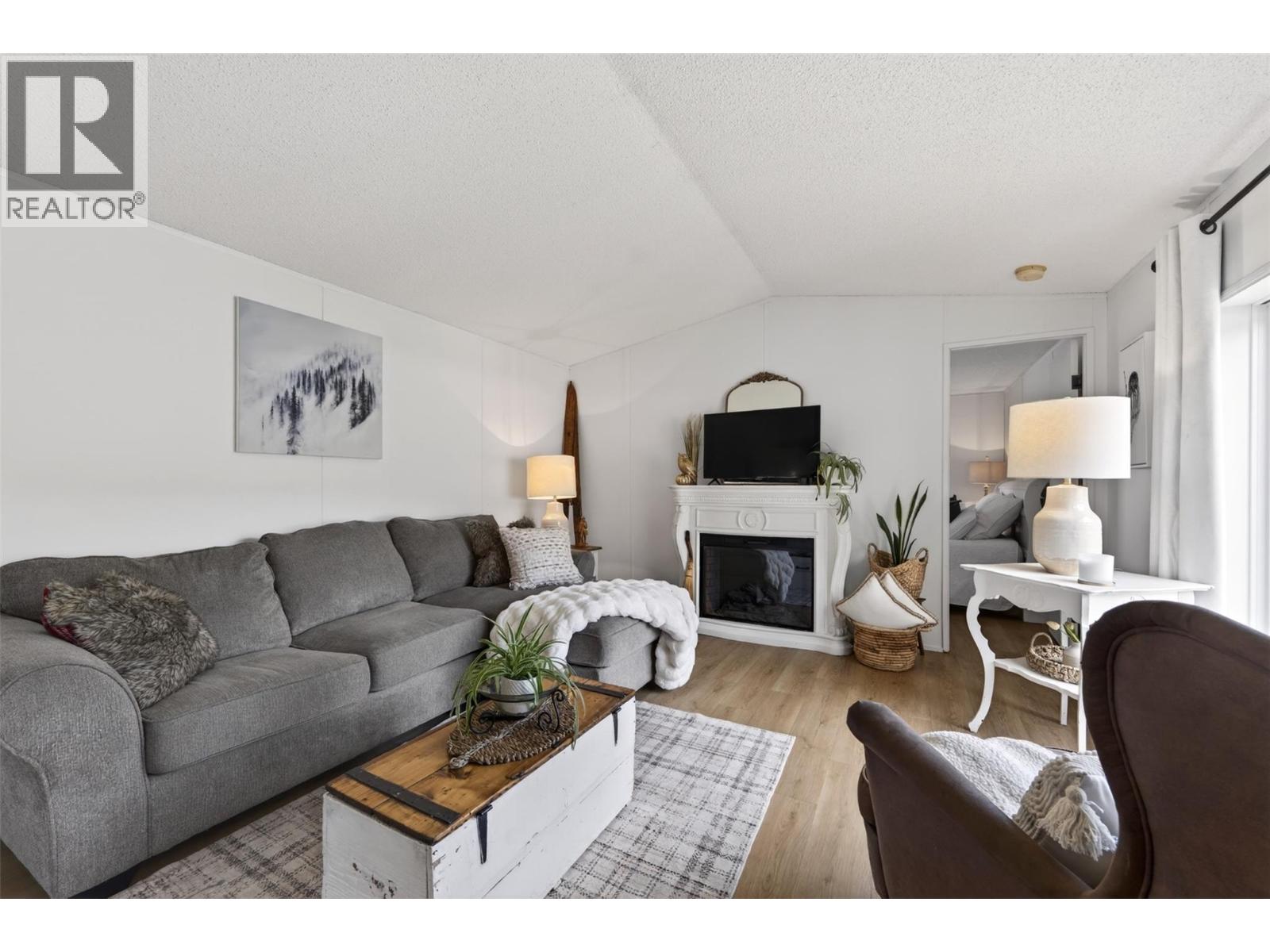 1554 Granite Road Unit# 32, Nelson