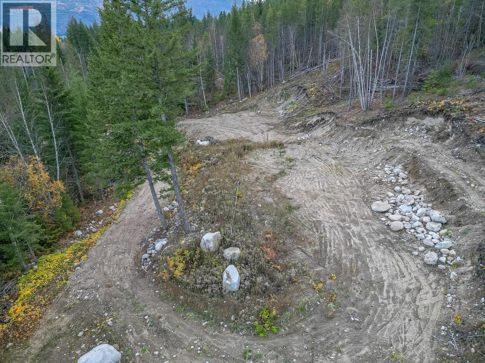  1 Avenue Northwest, Salmon Arm
