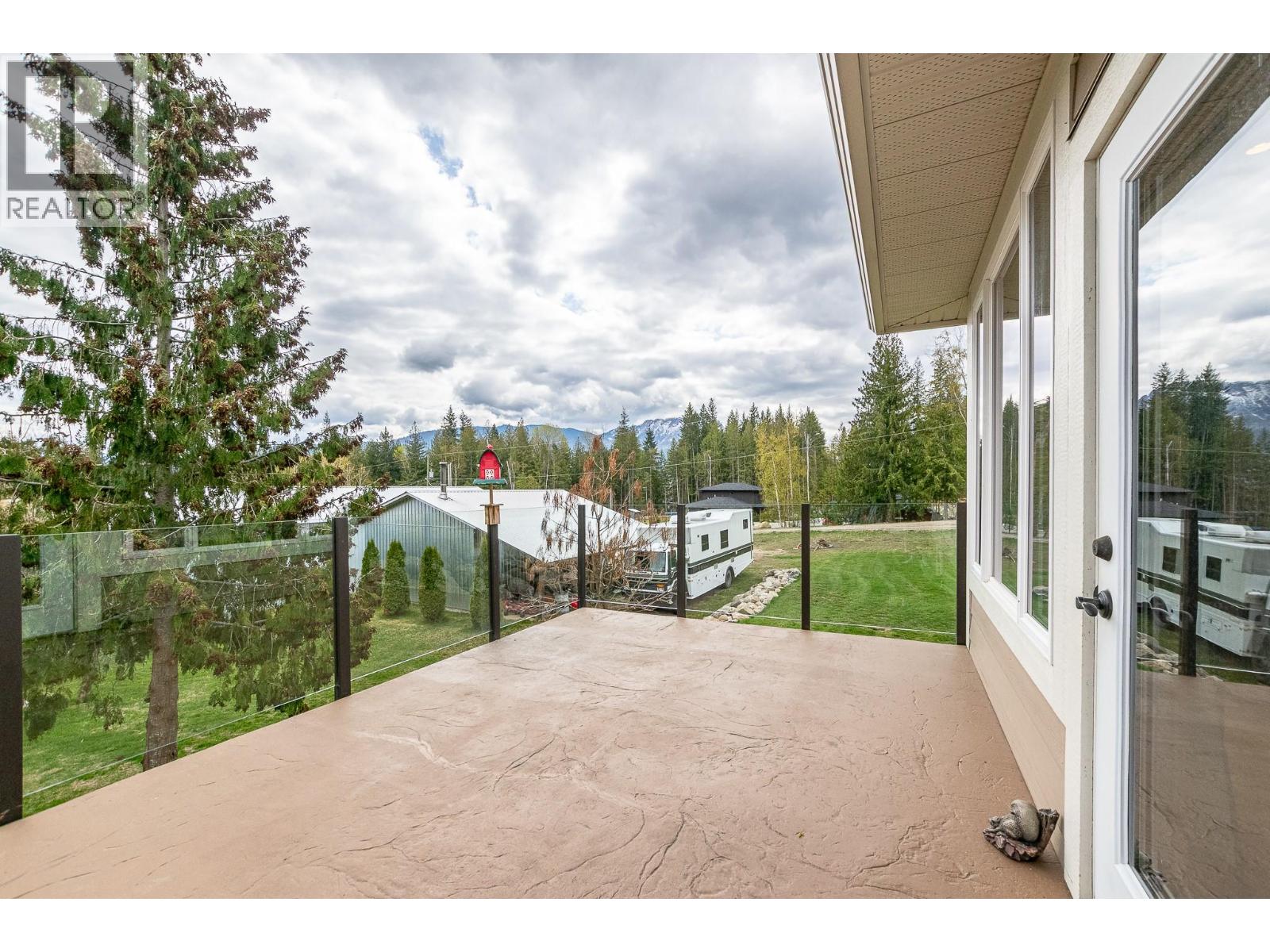  1 Avenue Northwest, Salmon Arm