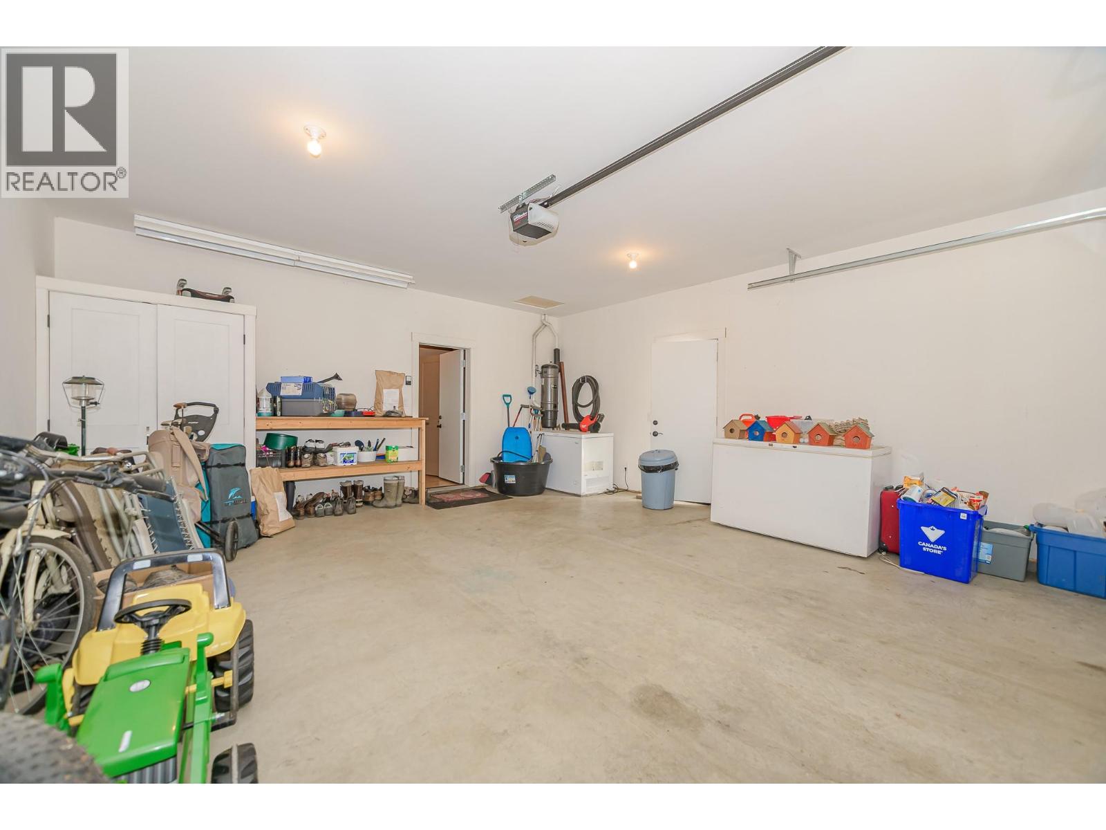 6500, 6450, 6425 1 Avenue NW Lot# 1,2,3 - 27