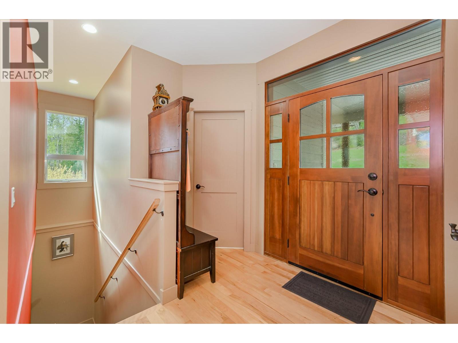  1 Avenue Northwest, Salmon Arm