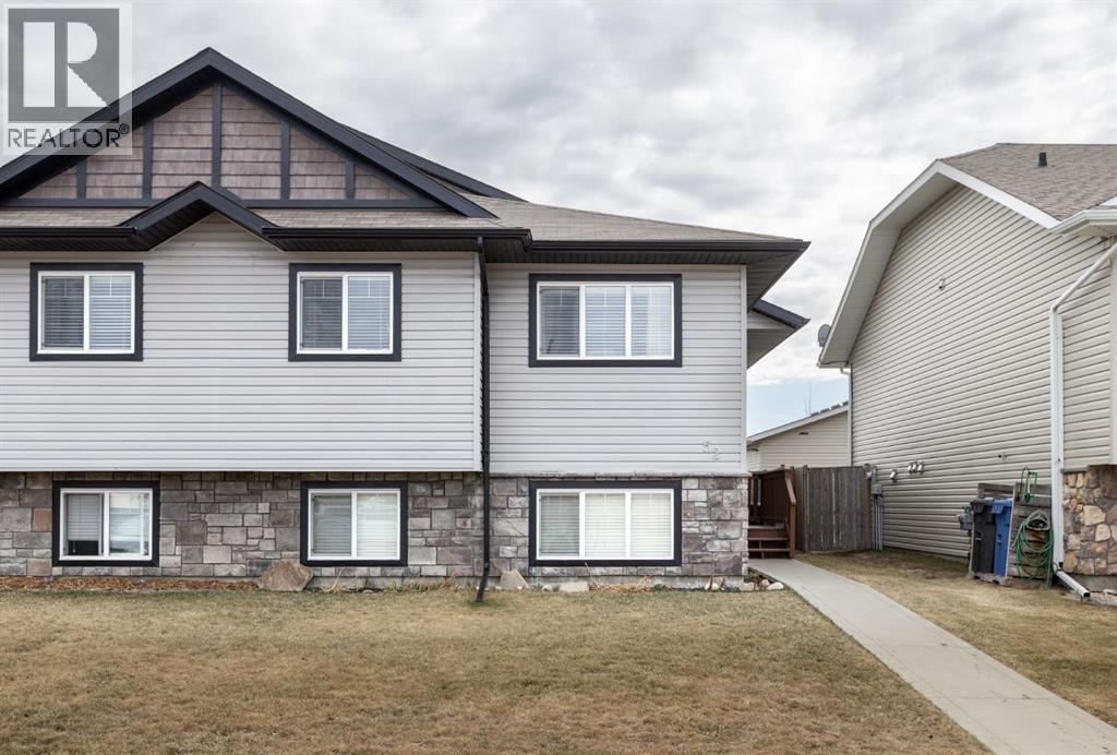 52 Heron Court, Penhold