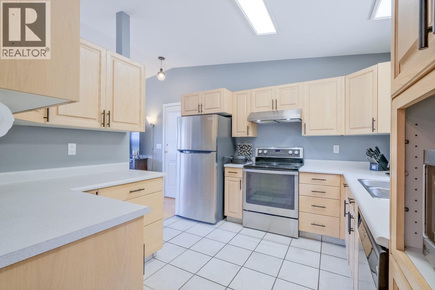 11420 Darlene Road, Lake Country