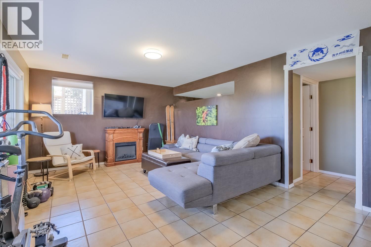 11420 Darlene Road, Lake Country