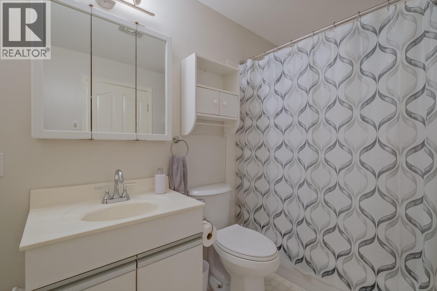 11420 Darlene Road, Lake Country