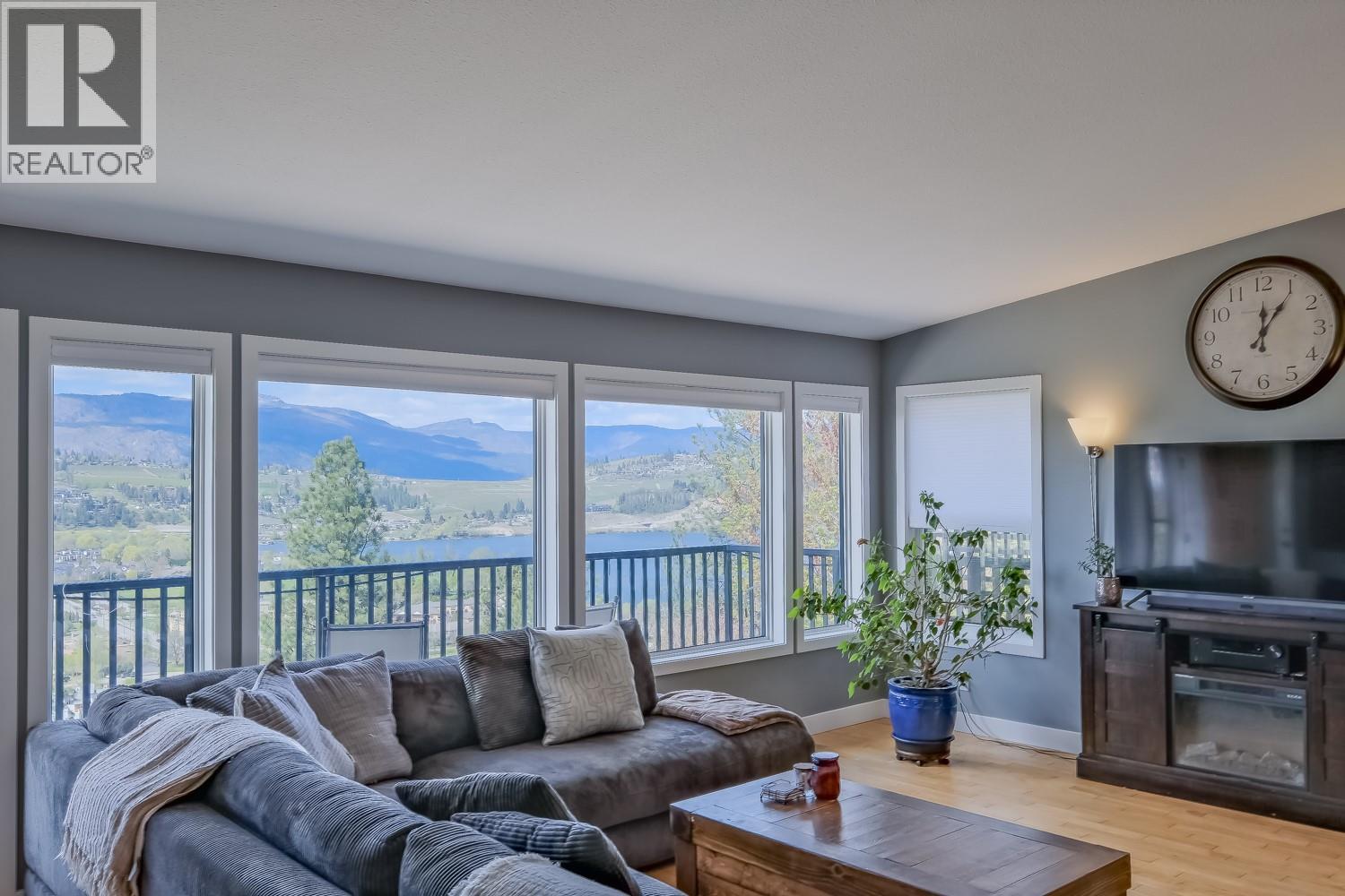 11420 Darlene Road, Lake Country
