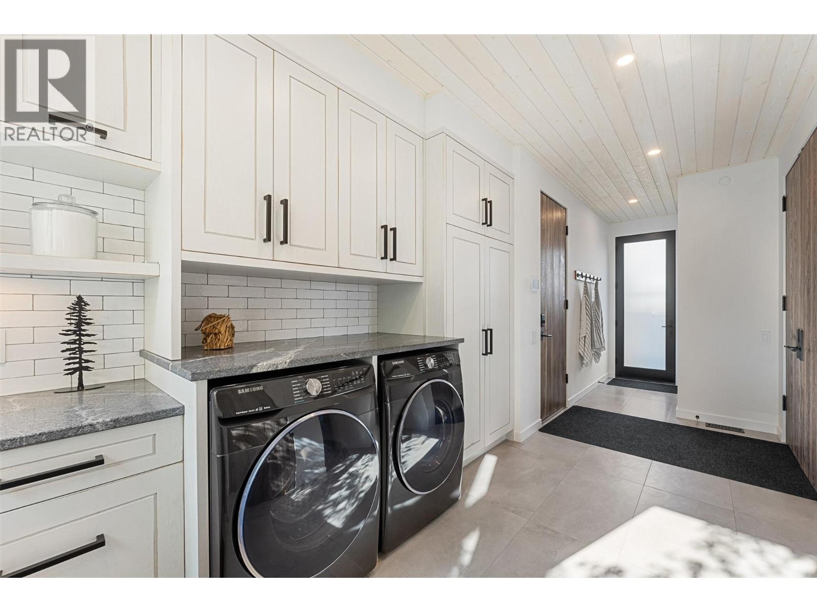 2641 Casa Loma Road, West Kelowna