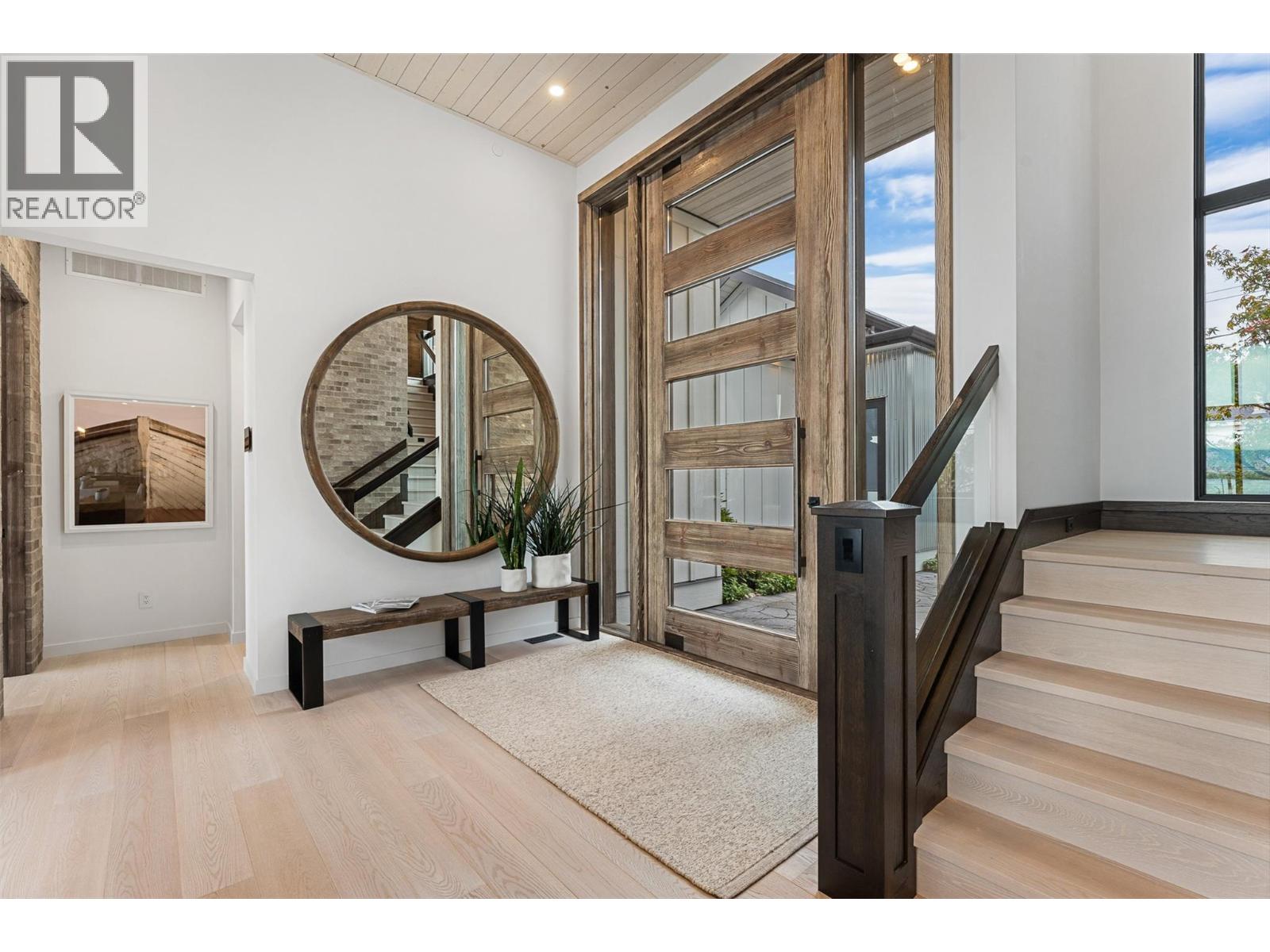 2641 Casa Loma Road, West Kelowna