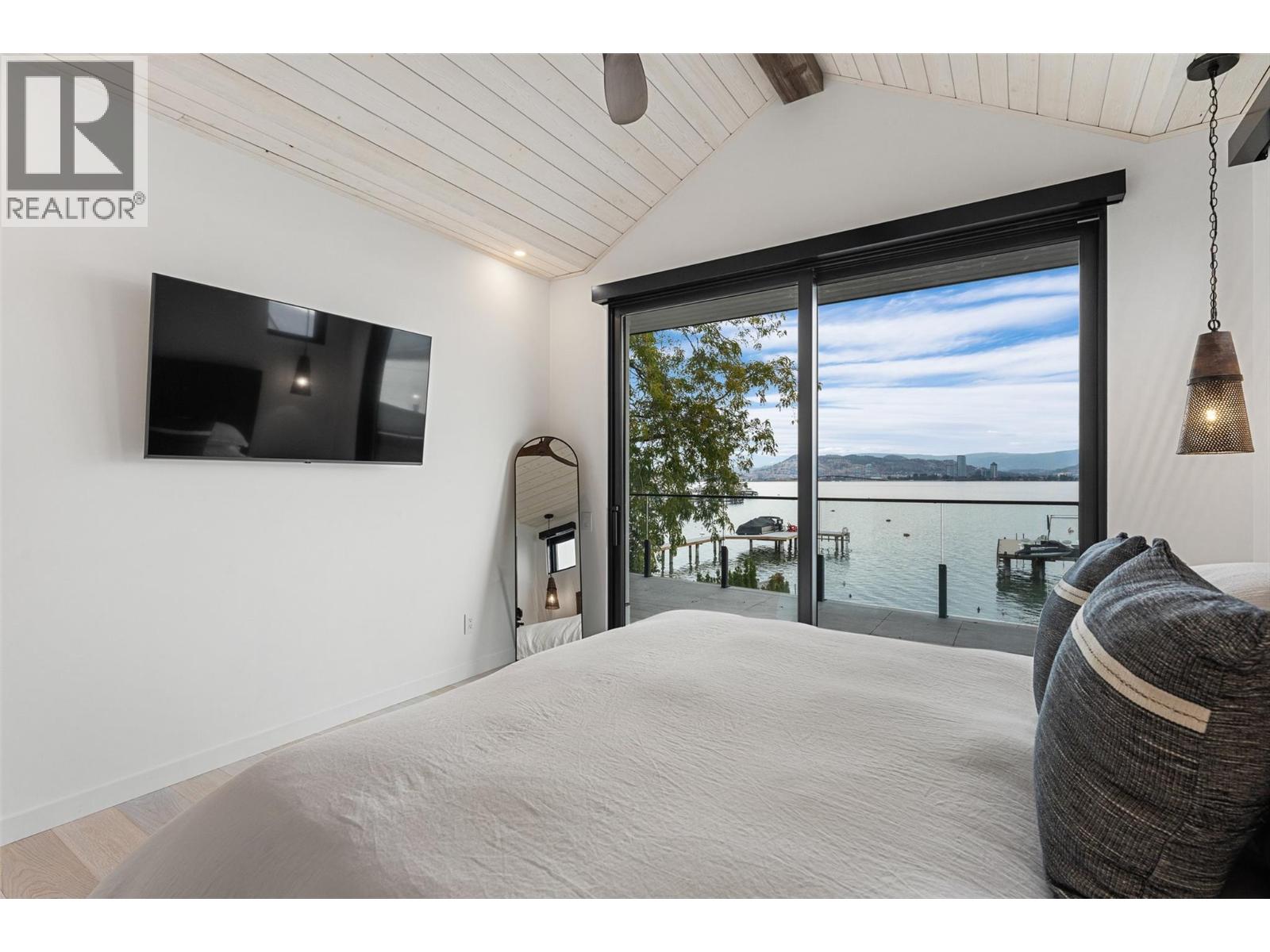 2641 Casa Loma Road, West Kelowna