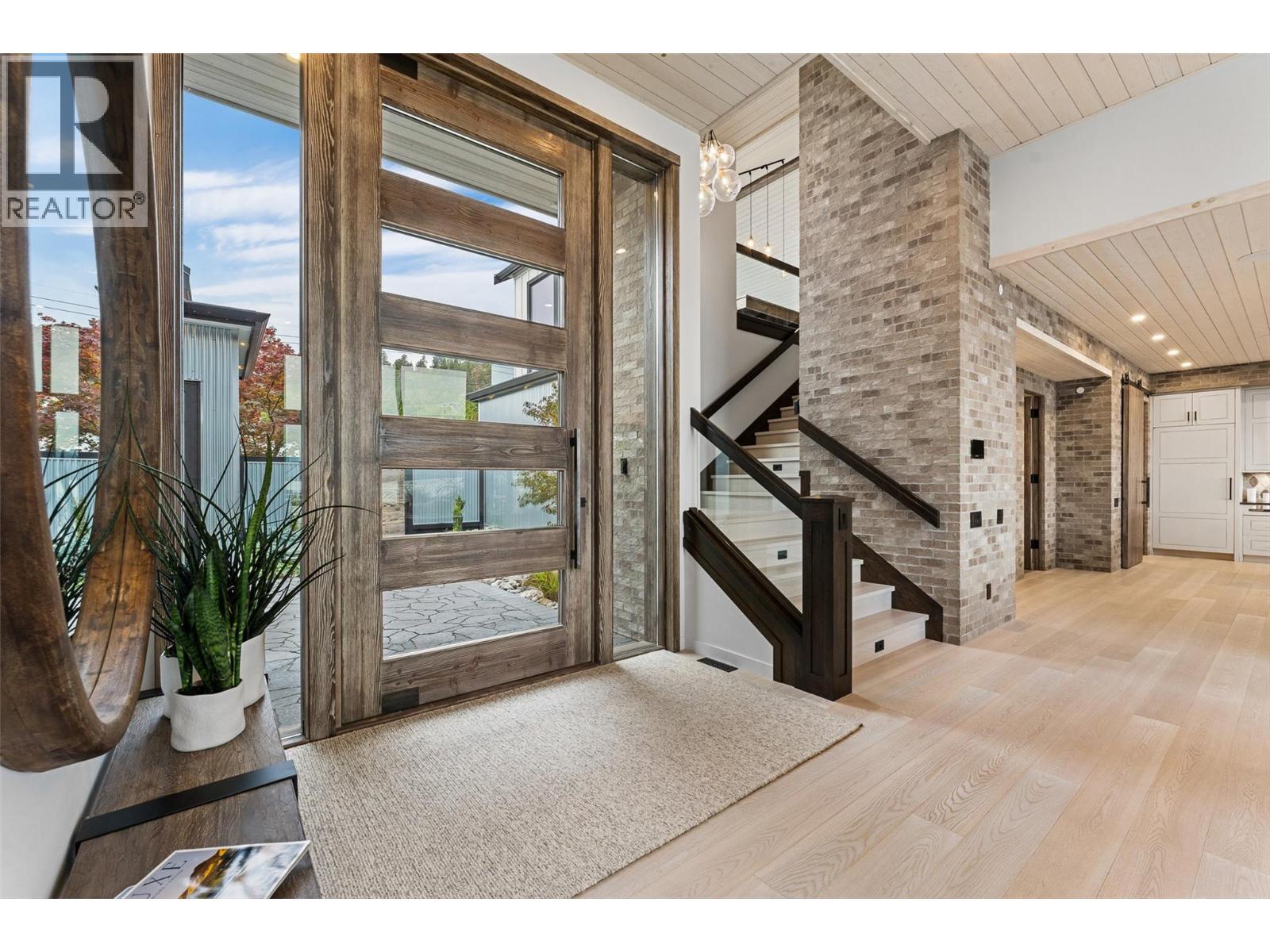 2641 Casa Loma Road, West Kelowna