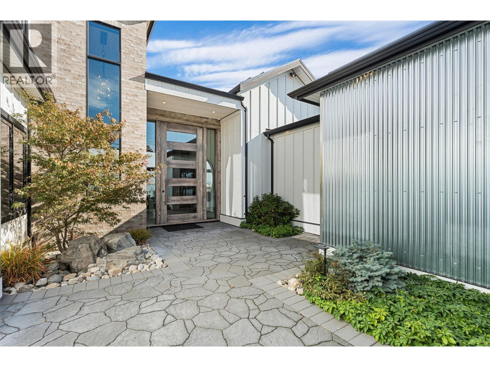2641 Casa Loma Road, West Kelowna